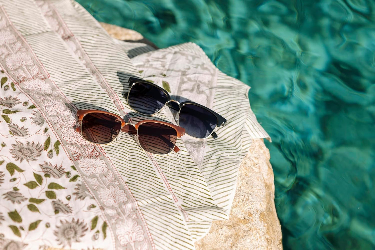 Peepers by Peeperspecs Unisex Houston Sun Soft Square Sunglasses