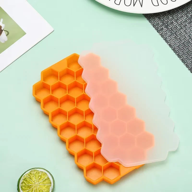 1PCS Silicone Ice Cube Mold 148 Cube Large capacity Ice Trays Food Grade Maker BPA Free Reusable Ice Maker