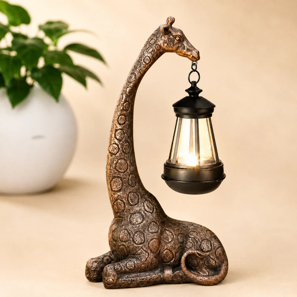 Giraffe Solar Garden Statue