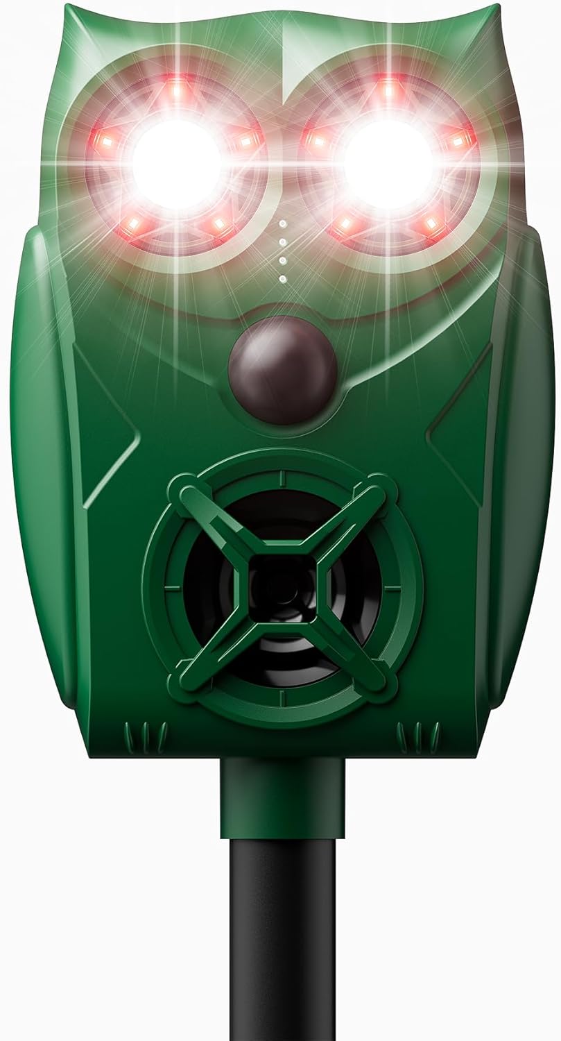 Solar-Powered Ultrasonic Animal Repellent with Motion Sensor, Waterproof Deer Repellent Device