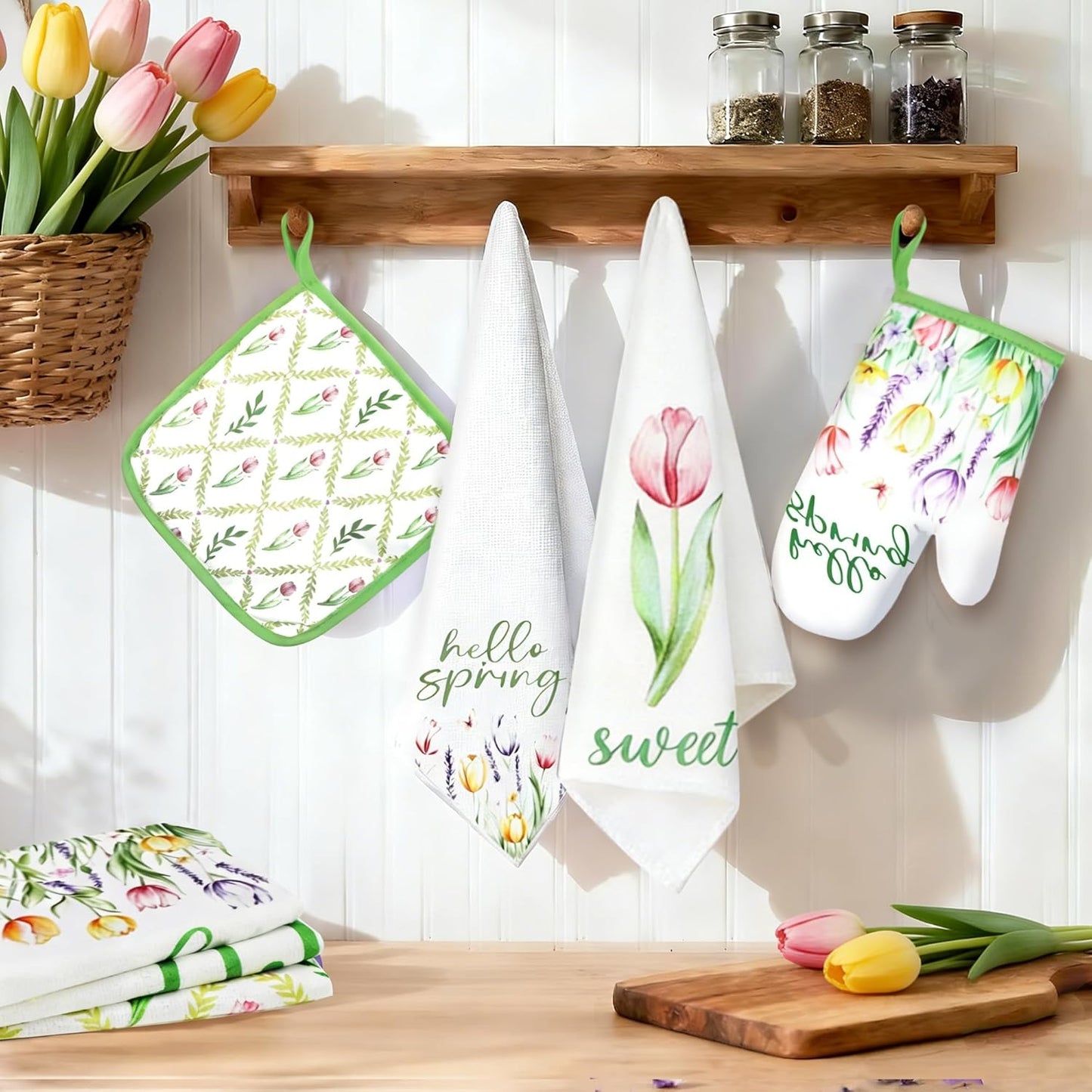 8 Pcs Tulip Floral Spring Style Kitchen Towels and Oven Mitts and Pot Holders Sets 4 Dish Towels 2 Absorbent