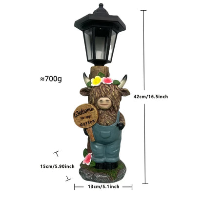 Solar Powered Highland Cattle Garden Statue Resin Sculpture Outdoor Lamp Cow Figurine for Patio